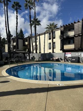 1BR/1BA Apartment · Concord photo 1