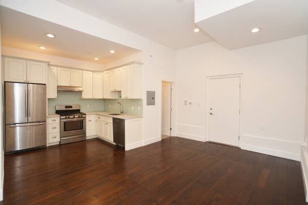 1BR/1BA Apartment on Cesar Chavez St · San Francisco photo 2