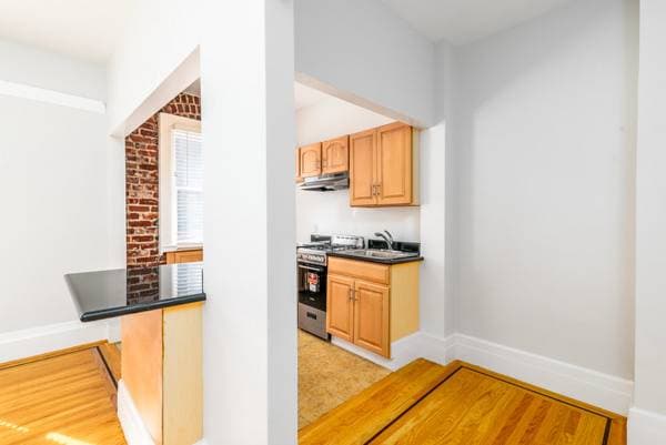0BR/1BA Apartment on Post St · San Francisco photo 4