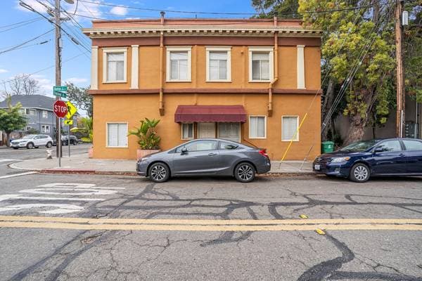 1201-1203 Benton St Alameda, CA 94501 photo 2