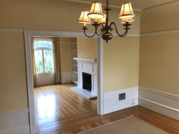 2BR/2BA Flat · San Francisco photo 2