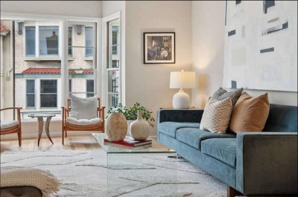 1BR/1BA Apartment on Clay · San Francisco photo 2