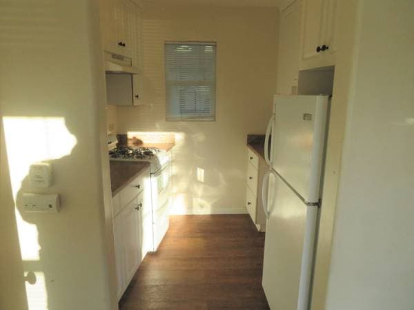 0BR/1BA Apartment on Canfield Ave. · Santa Cruz photo 1
