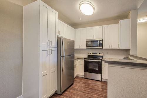 2BR/2BA Apartment · San Jose photo 1