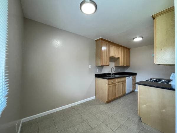 1BR/1BA Apartment on Virginia Lane · Concord photo 3