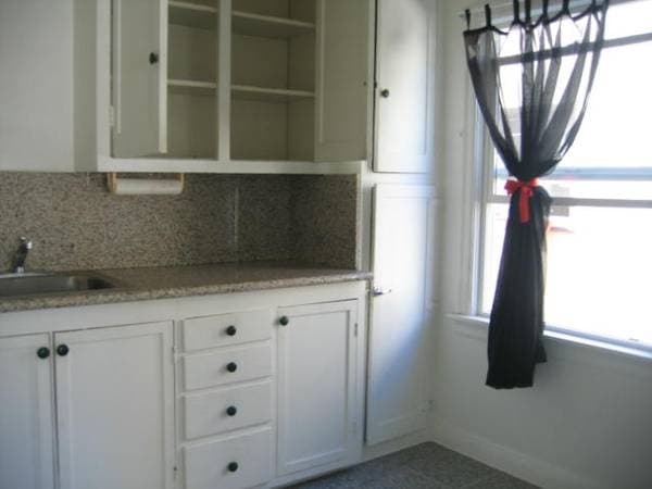 1BR/1BA Apartment · Berkeley photo 5