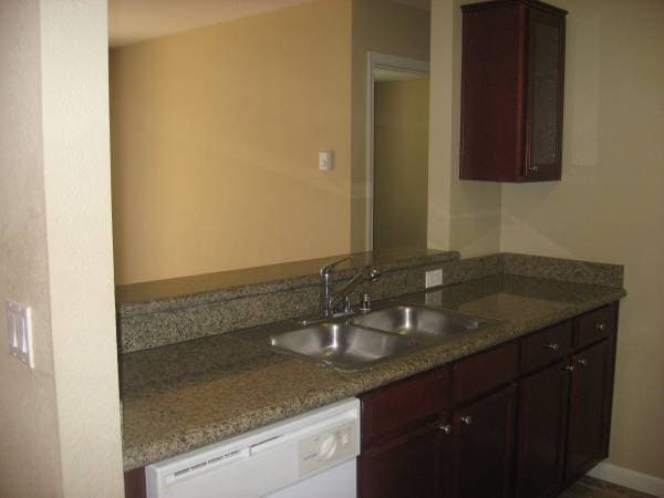 2BR/2BA Condo · Fremont photo 2