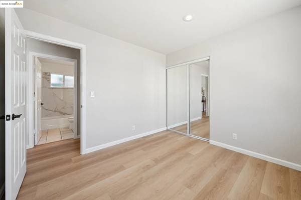 2BR/1BA Duplex · Oakland photo 5