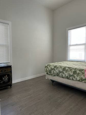 2BR/2BA Apartment on High Street · Oakland photo 2