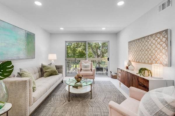 1BR/1BA Condo · Menlo Park photo 2