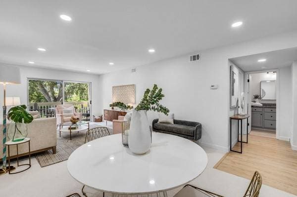 1BR/1BA Condo · Menlo Park photo 3