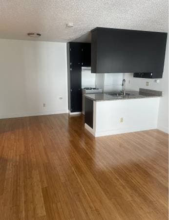 Apartments on Garland Ave · Oakland photo 4