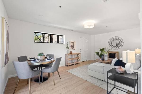 1BR/1BA Condo on W Parr Ave · Redwood Estates photo 2
