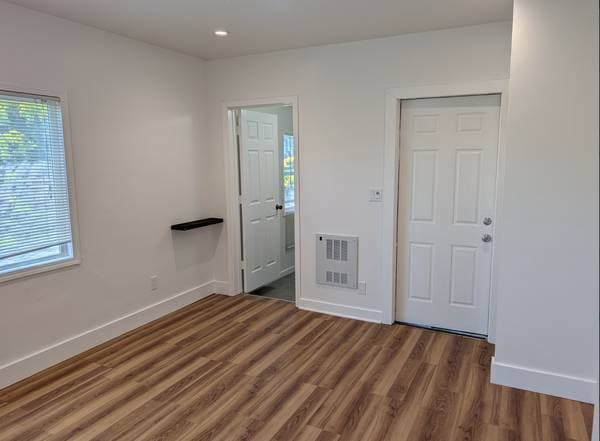 1BR/1BA Apartment · Berkeley photo 2
