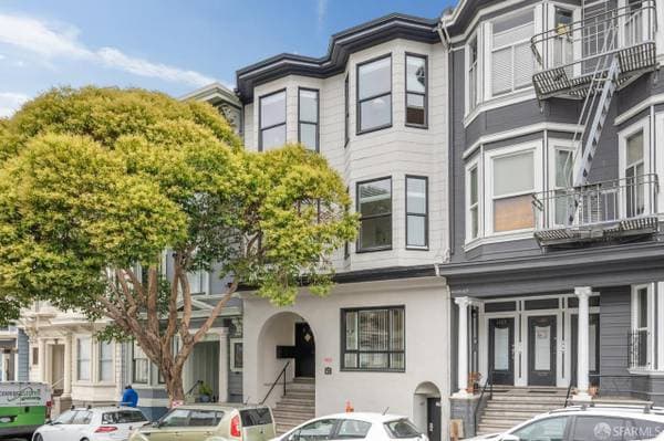 1BR/2BA Loft on Guerrero St · San Francisco photo 2