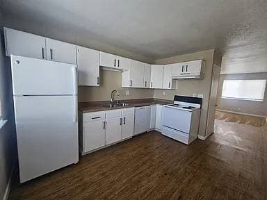 2BR/1BA Apartment on Fairview Drive · Antioch photo 2