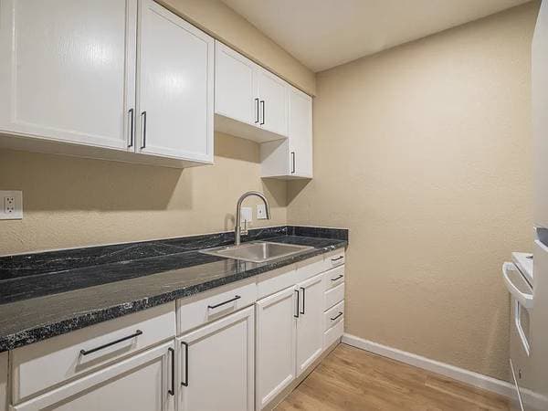 2BR/1BA Apartment · Antioch photo 1