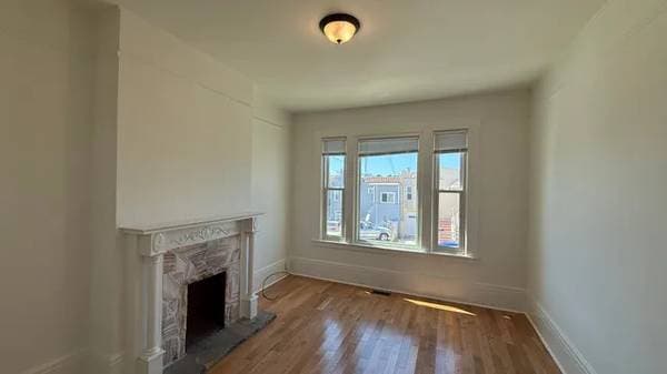 Houses on Huron Ave · Daly City photo 4