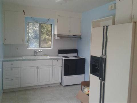 2BR/1BA Apartment · Santa Cruz photo 4