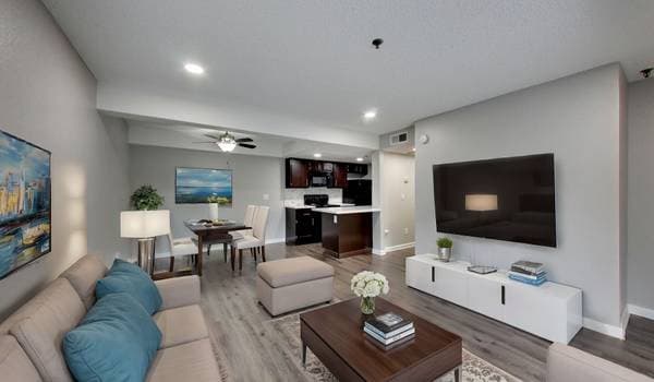 2BR/2BA Apartment on 143rd Ave · San Leandro photo 2
