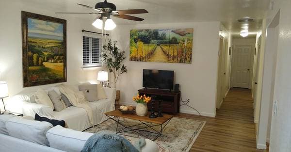 3BR/2BA Single Family House · Santa Rosa photo 1