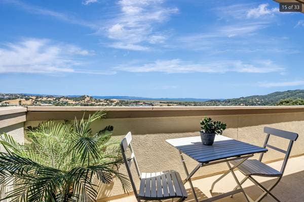 1BR/1BA Condo · San Rafael photo 2