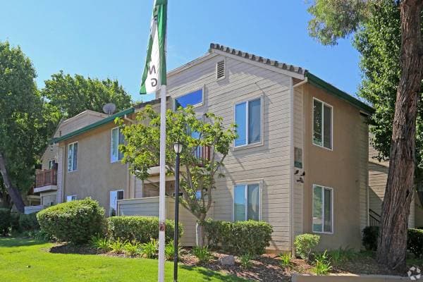 2BR/2BA Apartment on San Jose Drive · Antioch photo 1