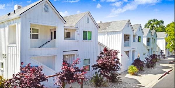 2BR/2BA Apartment · Santa Rosa photo 3