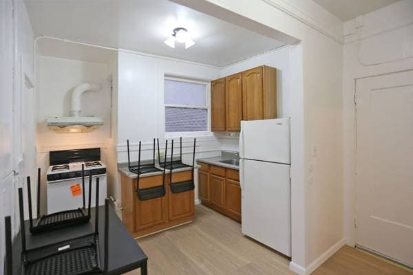2BR/1BA Apartment · San Francisco photo 5