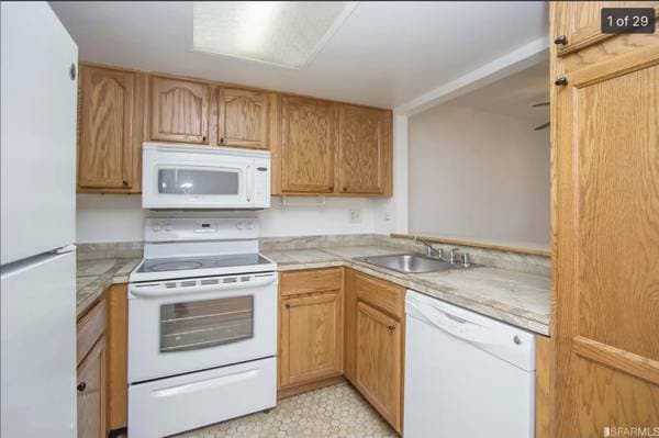 2BR/2BA Condo · Richmond photo 1