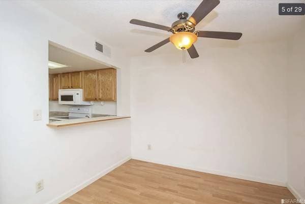 2BR/2BA Condo · Richmond photo 2