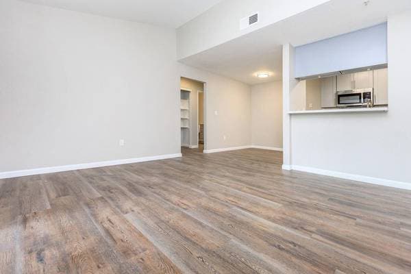 2BR/2BA Apartment on North Milpitas Boulevard · Milpitas photo 5