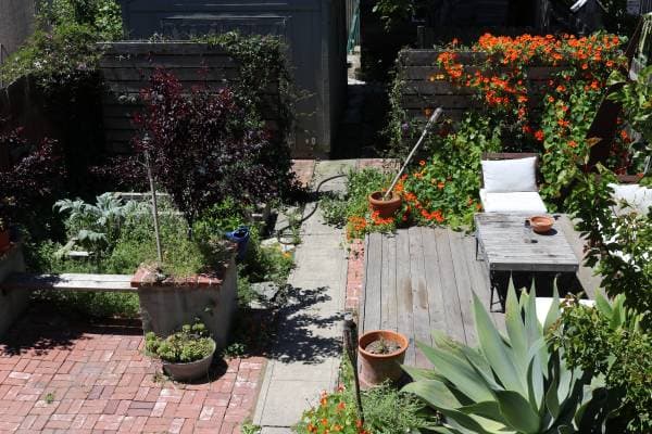 1BR/1BA Single Family House on Hannah Street Unit A · Emeryville photo 1