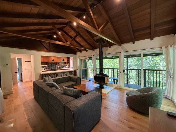 2BR/2BA Single Family House on Tamalpais Rd · Fairfax photo 3