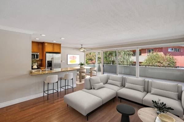 2BR/2BA Apartment on Massol Avenue · Los Gatos photo 2
