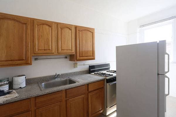 0BR/1BA Apartment · San Francisco photo 4