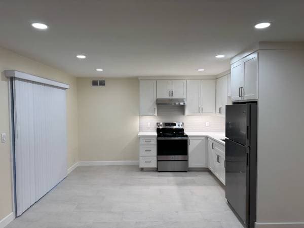2BR/1BA Apartment · Alameda photo 3