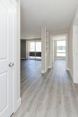 1BR/1BA Apartment · Oakland photo 3
