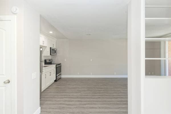 1BR/1BA Apartment · Oakland photo 4