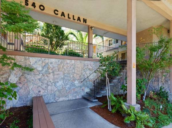 1BR/1BA Apartment · San Leandro photo 4