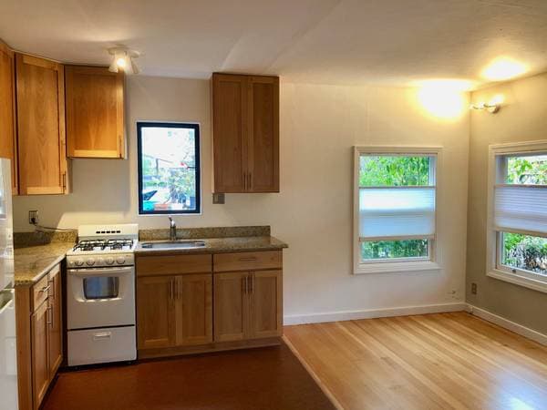 0BR/1BA Duplex on Virginia St · Berkeley photo 1