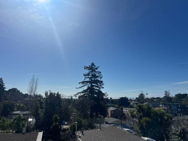 2BR/1BA Single Family House · Oakland photo 3