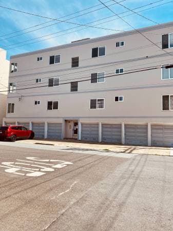 1BR/1BA Apartment · San Francisco photo 1