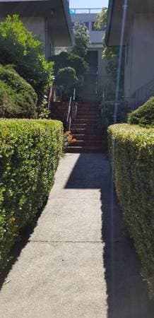 2BR/1BA Duplex on Orange St · Oakland photo 3