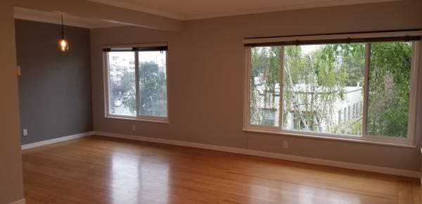 2BR/1BA Duplex on Orange St · Oakland photo 4