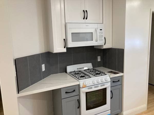 1BR/1BA Apartment · Albany photo 2