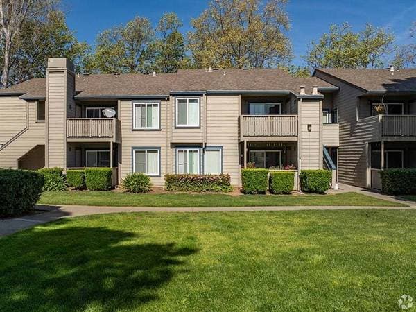1BR/1BA Apartment on Larissa Lane · Vallejo photo 2