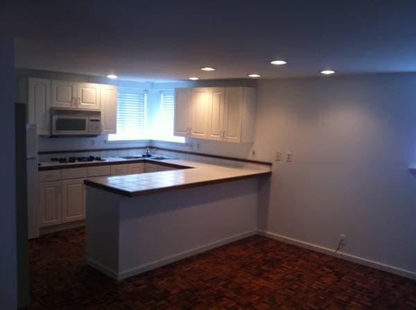 0BR/1BA Apartment · Petaluma photo 3