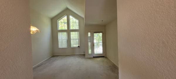 2BR/2BA Apartment on Ralston · Belmont photo 2