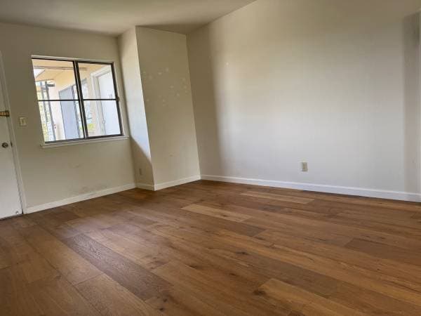 1BR/1BA Apartment · Redwood City photo 1